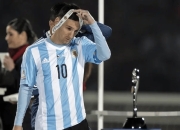 J9-关于梅西回归赛场，问鼎冠军首场状态亮眼，快船观众沸腾！的信息