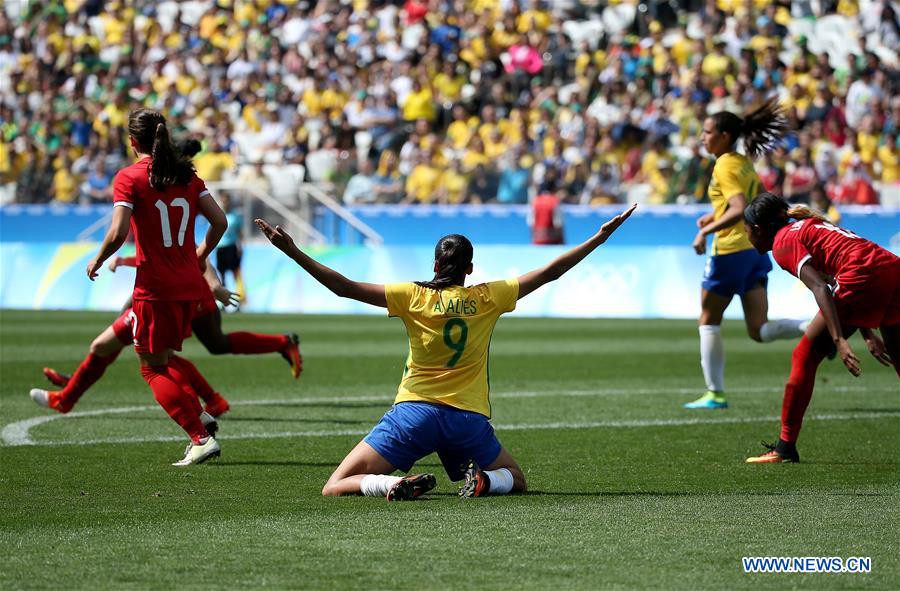 Ming遭遇七持续失利,加拿大队教练压力巨大!赛场气氛高涨 Ming遭遇七持续失利,加拿大队教练压力巨大!赛场气氛高涨